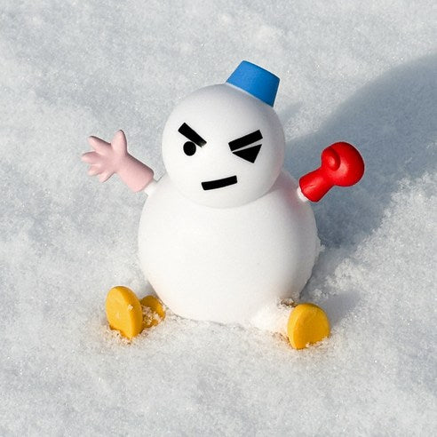 Belle Amant Crayon Shin-chan Movie Snowman Refillable Car Air Freshener, White Musk, 1 piece