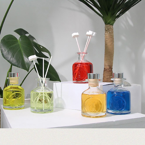 Herb Thyme NEW Indoor Diffuser 130ml + Flower Plaster Randomly Sent 4p + Fiber Stick 5p Gift Set, Golden Peach, 1 Set